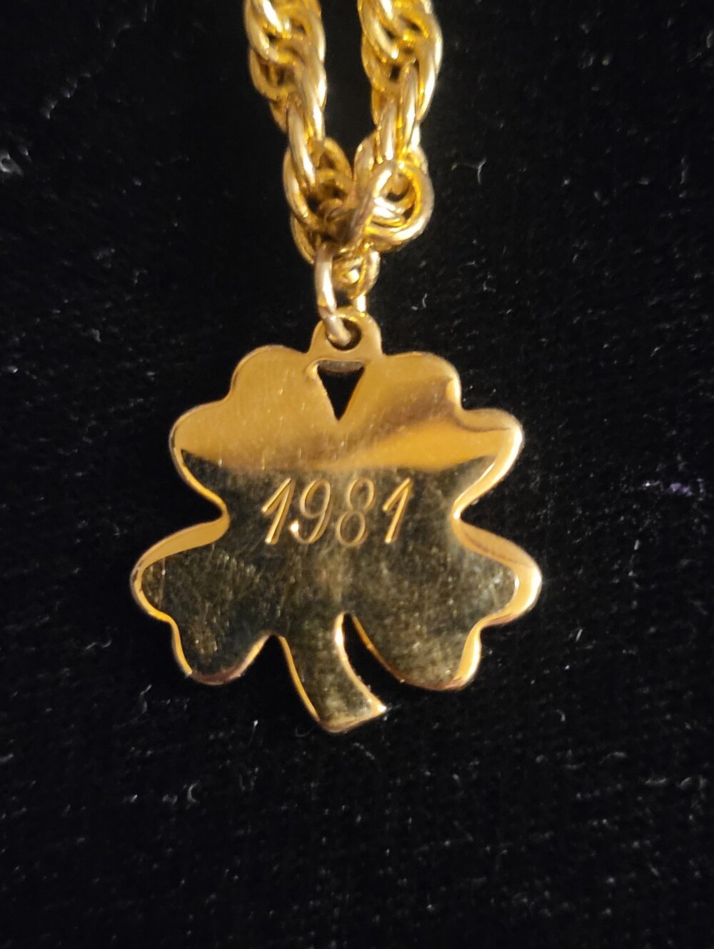Vintage New In Box 1981 Avon Young Reflections Four-Leaf Clover Charm Bracelet
